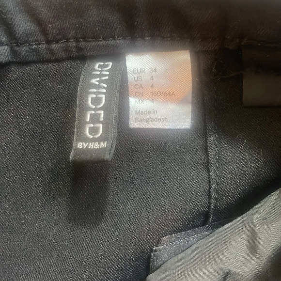 Divided by H&M Back Zipper Skinny Fit Pants 4 - Picture 4 of 10